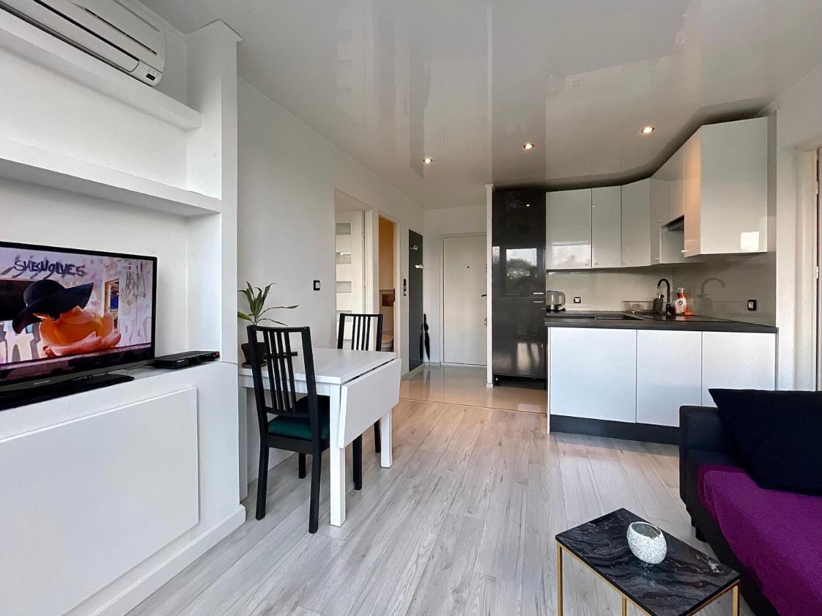 Sasi - cozy apartment for 6 people in centre Varsavia Esterno foto